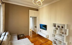 Gegekos Apartment